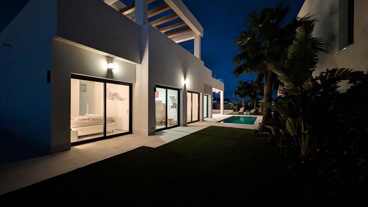 Villa Horizonte – Wieczorem