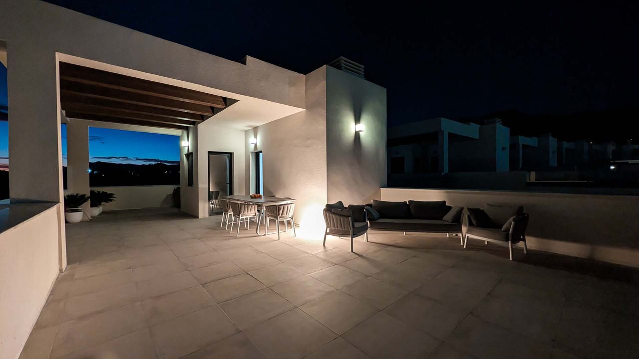 Villa Horizonte – Wieczorem