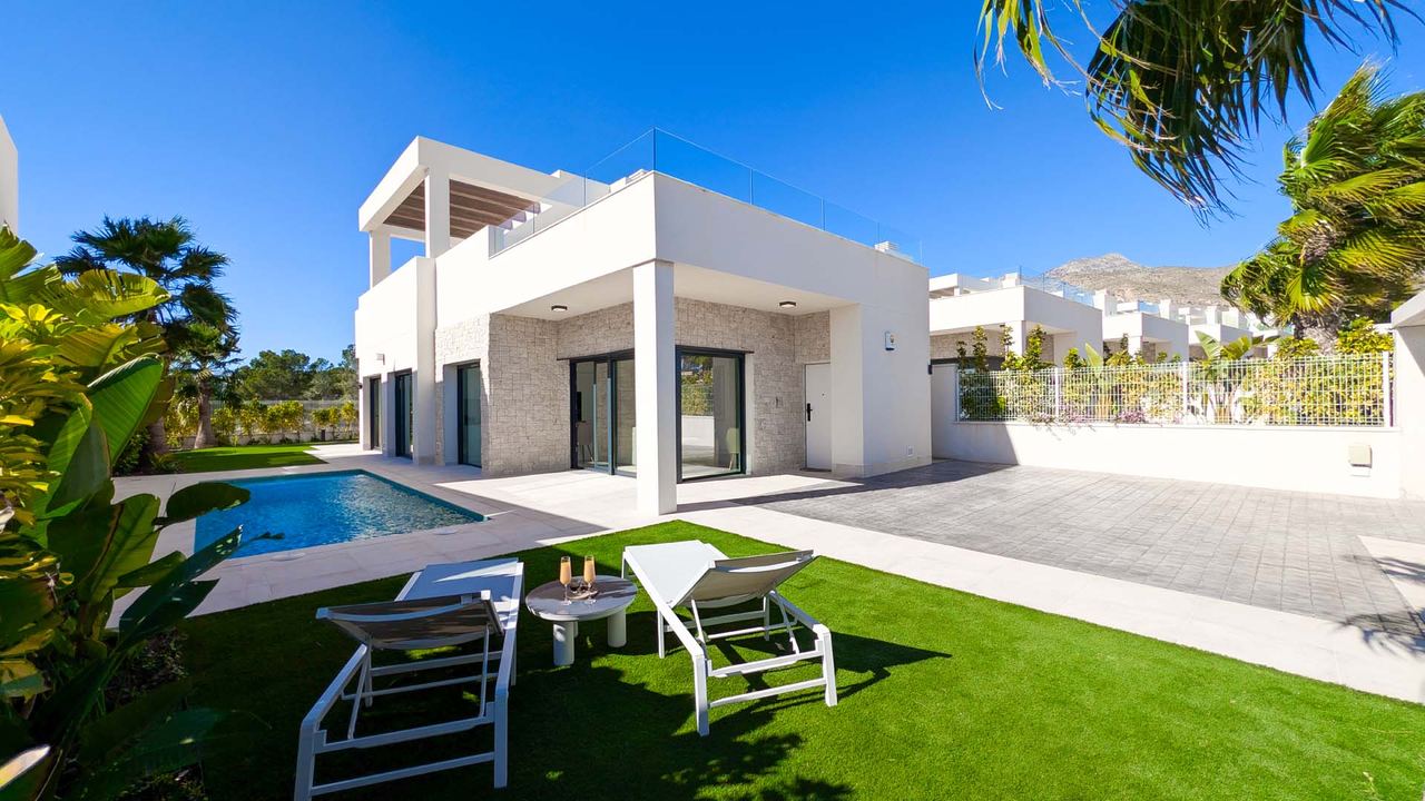 Villa Horizonte – Basen i ogród